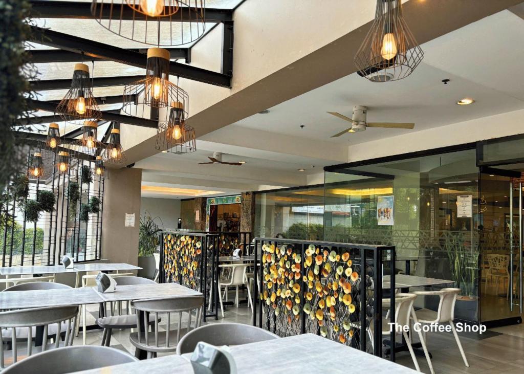 Citylight Hotel Baguio City Bagian luar foto